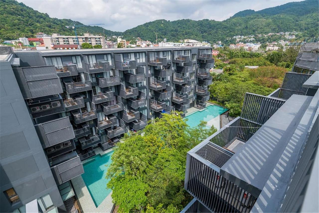 Апарт отель The Deck Patong By Vip Экстерьер фото